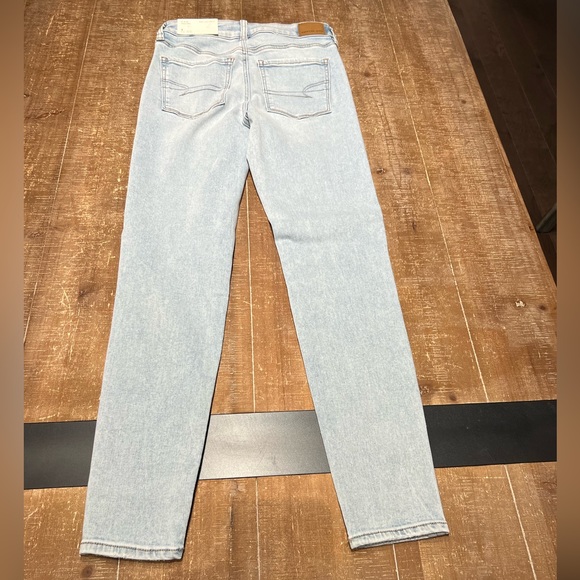 American Eagle - Picture 6 of 12